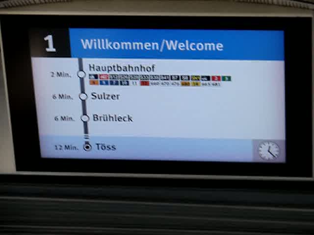 Mitfahrt in einen Solaris in Winterthur. Hier sieht man das gute Reisendeinformationssystem mit Haltestellenansage.