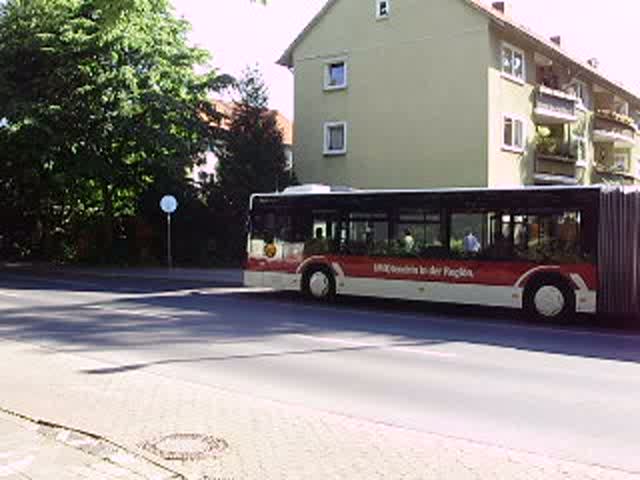 aufgenommen am 19.07.10

in braunschweig auf der bienroder weg
nhe des ehmaligen bssingwerk