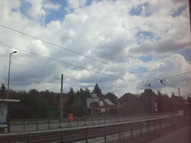 Mitfahrt in einem MAN-Gelenkbus als SEV fr die Straenbahnlinie M17 von der Haltestelle Rhinstrae/Grtnerstrae bis Landsberger Allee/Rhinstrae.(25.7.2010)