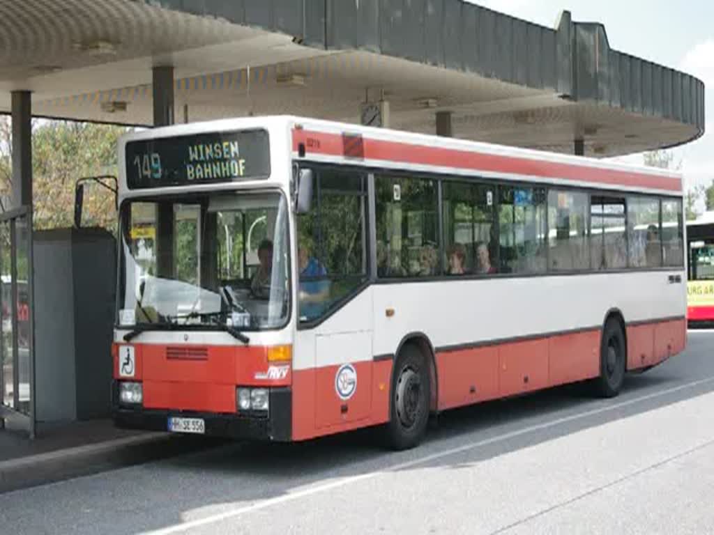 SBG 8219 am 13.August 2010 auf der Linie 149 nach Winsen am Bf.Harburg