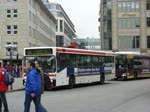 Wg.6580 darf wegen Fahrzeugmangel noch ein paar Tage Hamburg zurhren. Hier ist er auf der 35 zur Hamburg Messe am Rathausmarkt.