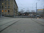 Dieses Video zeigt einen Gelenkbus von Saarbahn und Bus. Die Aufnahme des Videos war am 08.02.2010 in Saarbrücken am Hauptbahnhof. Der Bus ist ein MAN-Bus